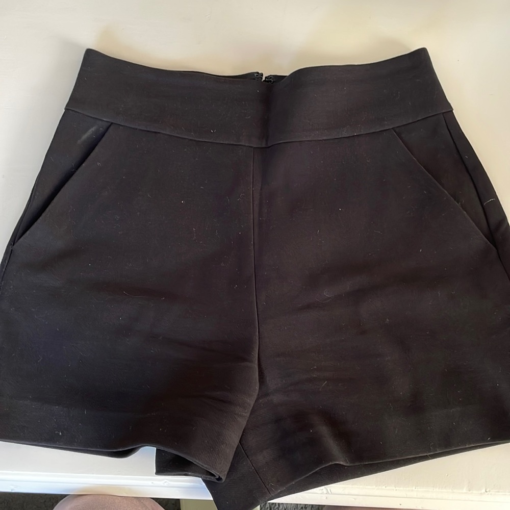 Alice + Olivia black shorts